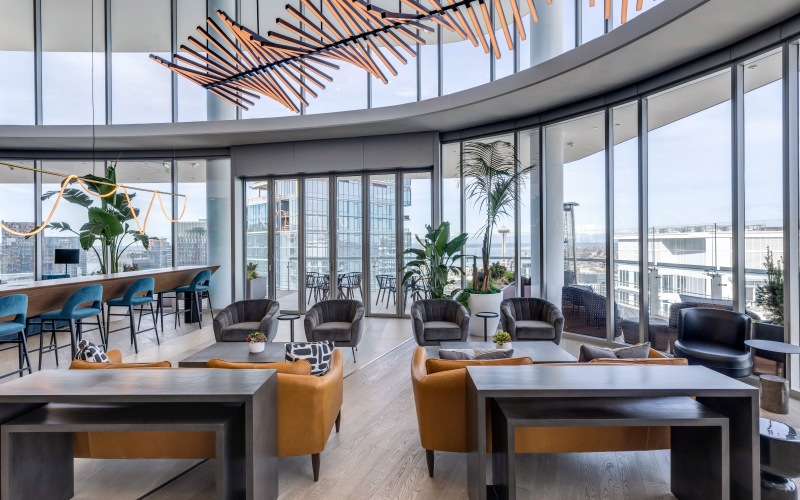 40th floor resident lounge with co-working spaces, entertaining areas and expansive outdoor terrace